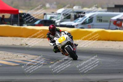 media/Apr-10-2022-SoCal Trackdays (Sun) [[f104b12566]]/Turn 2 (1135am)/